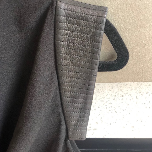 Mackage Top - Picture 3 of 4